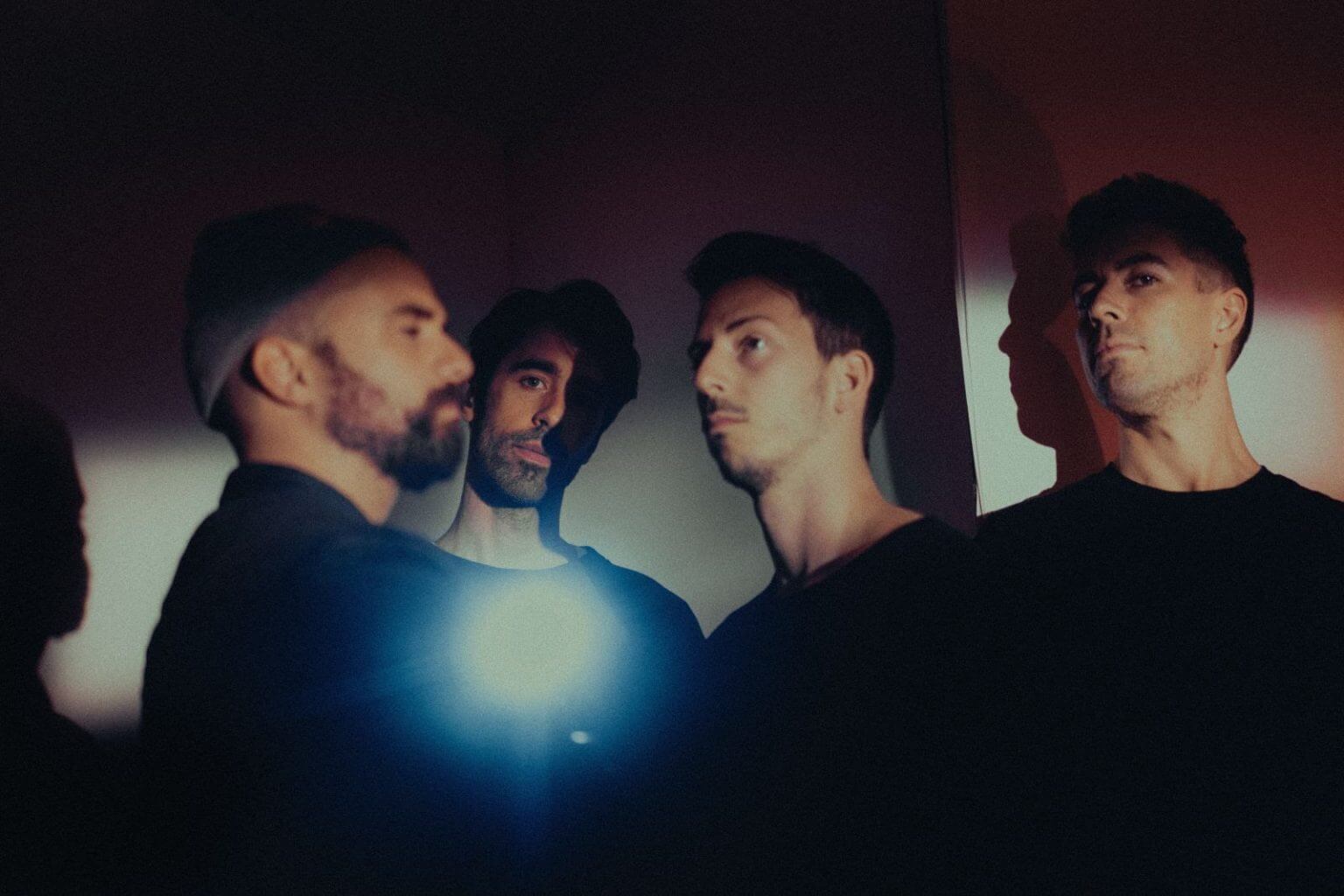 The Moonlight Club dévoile le deuxième single issu de leur EP Emerald ...