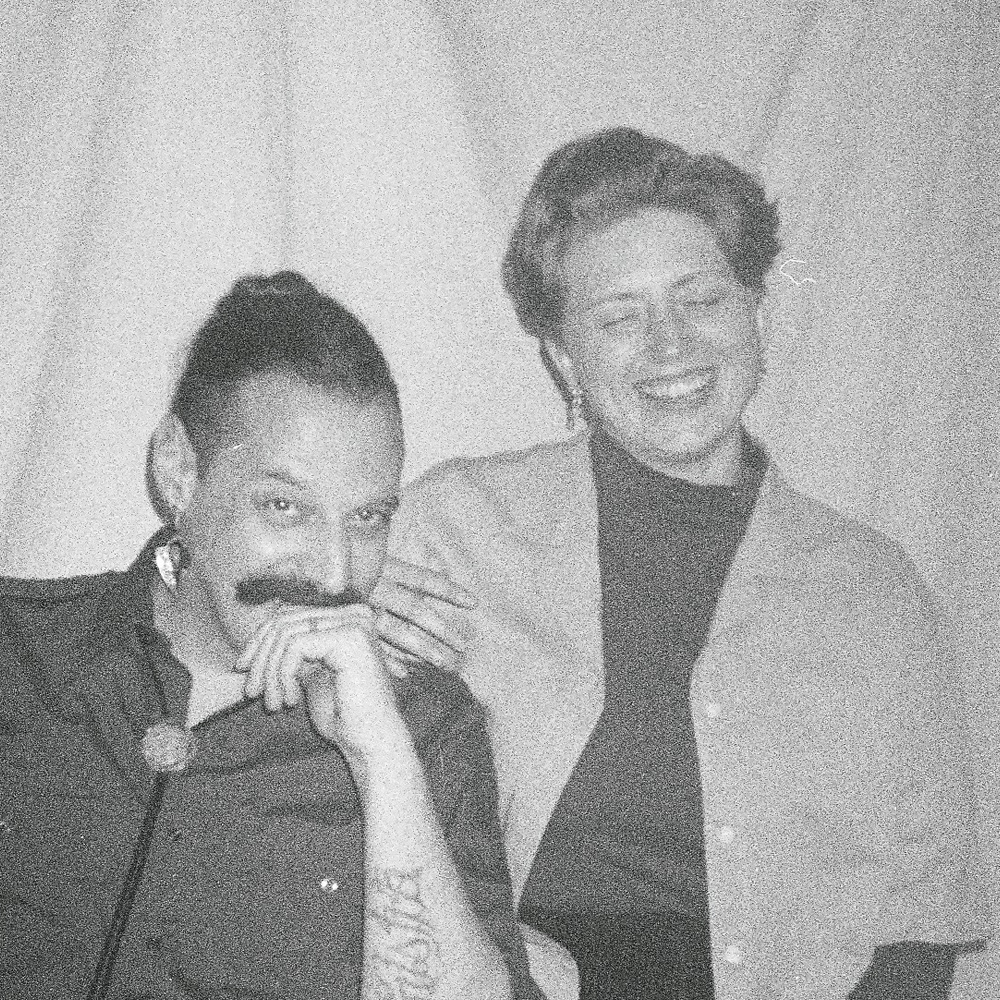 Fire_Smoke_Apple-Music_Artist-Photo_1000x1000