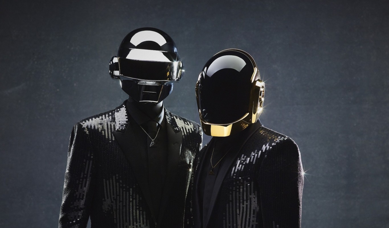 1475744654_daft-punk-1366x800